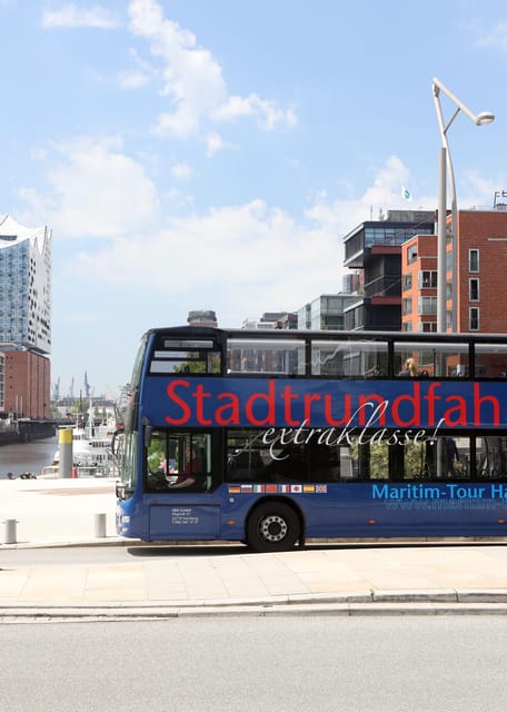 1-Day Hop-on/Hop-off Bus Tour of Hamburg Line D - Rathaus and the grand center of Hamburg