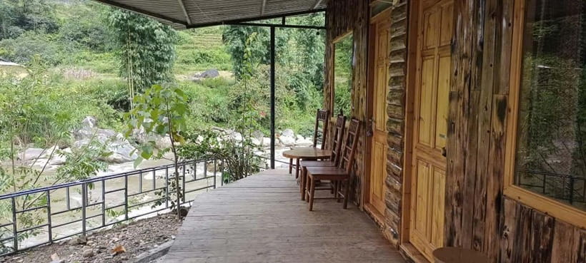 2 Day Sapa-Bac Ha Market: Night Train& Homestay-Bus Ha Giang - Riding south from Hanoi on the night train