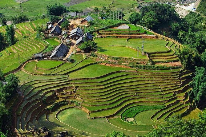 2-Day Trekking Adventure of Sapa from Hanoi with Night Bus - Why this Sapa trip works better than staying in town