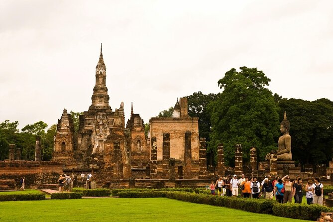 3 Hours Heritage Ayutthaya Bus Tour to Famous Temples - Wat Phra Ram beside the pond