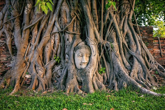 3 Hours Heritage Ayutthaya Bus Tour to Famous Temples - What the $28.76 price really covers