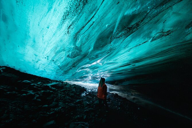8-Day Small Group Tour Around Iceland from Reykjavik - Day 7: The full Snæfellsnes sampler