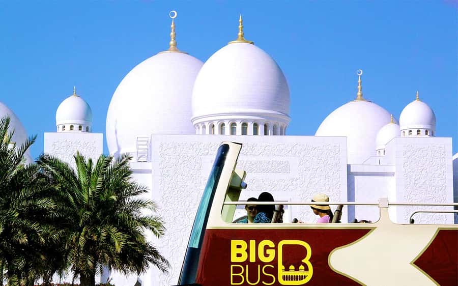 Abu Dhabi: Big Bus Hop-On Hop-Off Sightseeing Tour - Louvre Abu Dhabi and Saadiyat Island