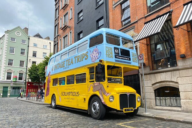 Afternoon Tea Bus Tour in Dublin - What you eat and drink on the 90-minute ride