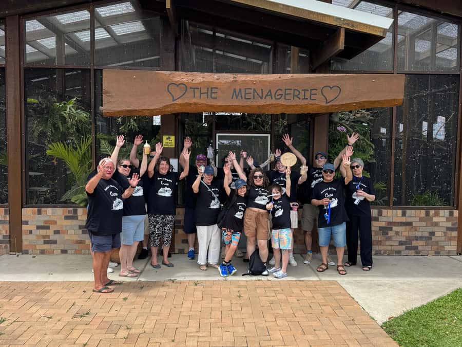 Airlie Beach: Sightseeing Bus Tour - George’s Diner and the cost of lunch
