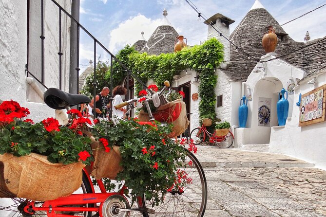 Alberobello and Matera Bus Tour, from Bari - Alberobello and its cone-roofed trulli