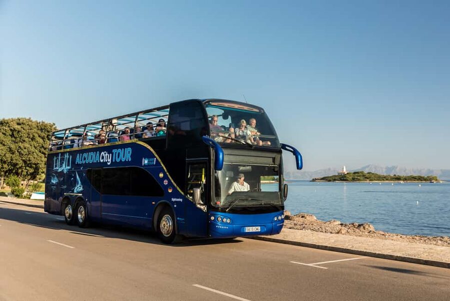 Alcudia: ALCUDIA City TOUR Open Top Bus, open-top bus tour - The southern walls and optional old-town drop-off