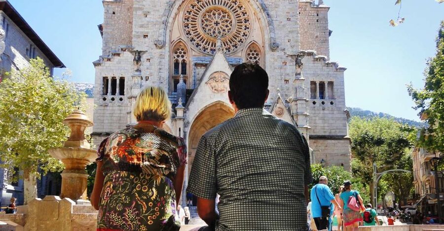 Alcudia/Marratxi: Valldemossa & Soller Tour by Tram & Bus - Why this Mallorca day trip works