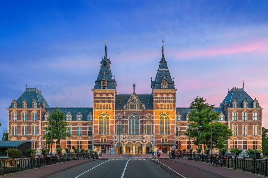 Amsterdam: Combo Rijksmuseum & Hop-On Hop-Off Bus - Green Line: the route that changes with the season