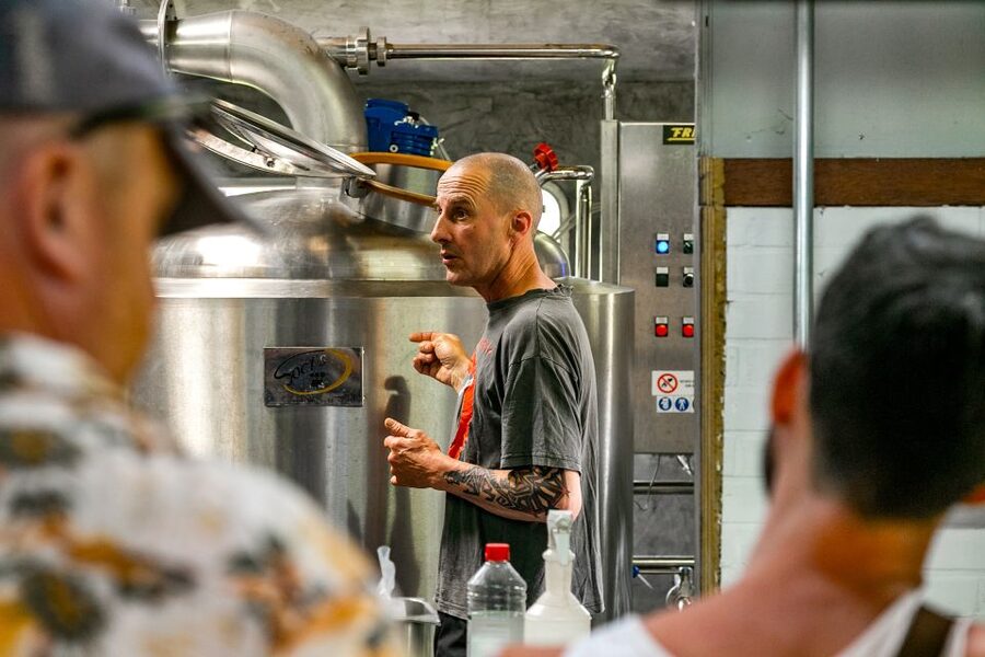 Amsterdam: Guided Craft Beer Brewery Bus Tour with Tastings - Practical timing and comfort tips