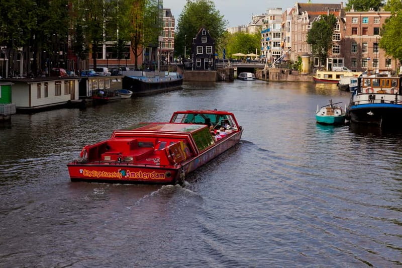 Amsterdam: Hop-On Hop-Off Bus and Boat options - Seeing Amsterdam from water level