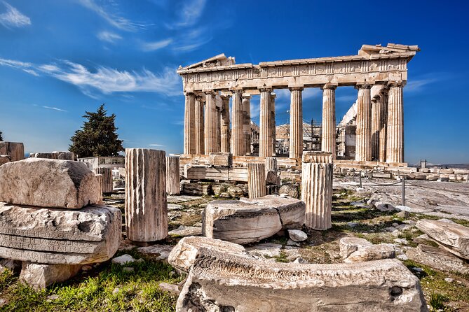 Athens, Acropolis and The New Acropolis Museum on a bus tour - Seeing Roman and modern Athens from the coach