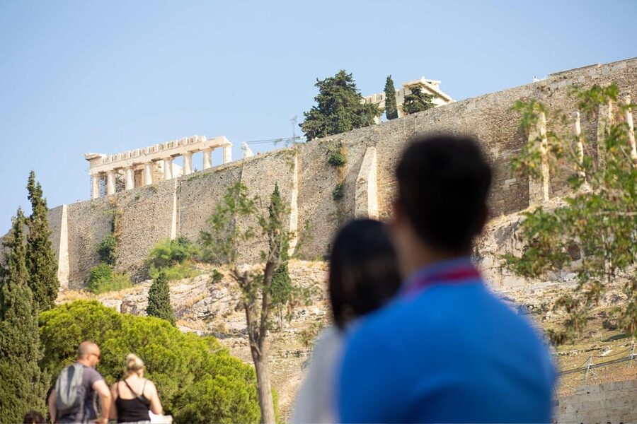 Athens: Hop-On Hop Off Bus with Acropolis ticket & 2 audios - Should you book this Athens experience?
