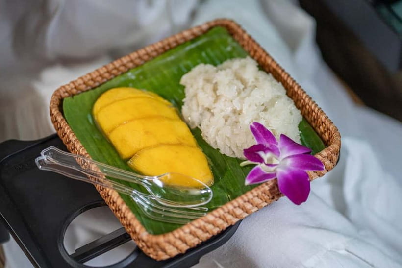 Bangkok: Premium Damnoen Saduak & Railway Market By Food Bus - Coconut sugar at the old waterfront factory