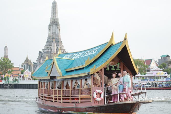 Bangkok Thai Bus Food Tour - The Grand Palace, Wat Pho, and the river temples