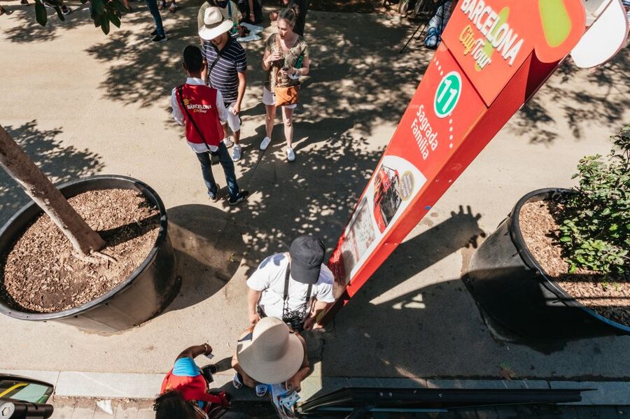 Barcelona: 24 or 48-Hour Hop-On Hop-Off Bus Tour - Who gets the most value from the $39 ticket