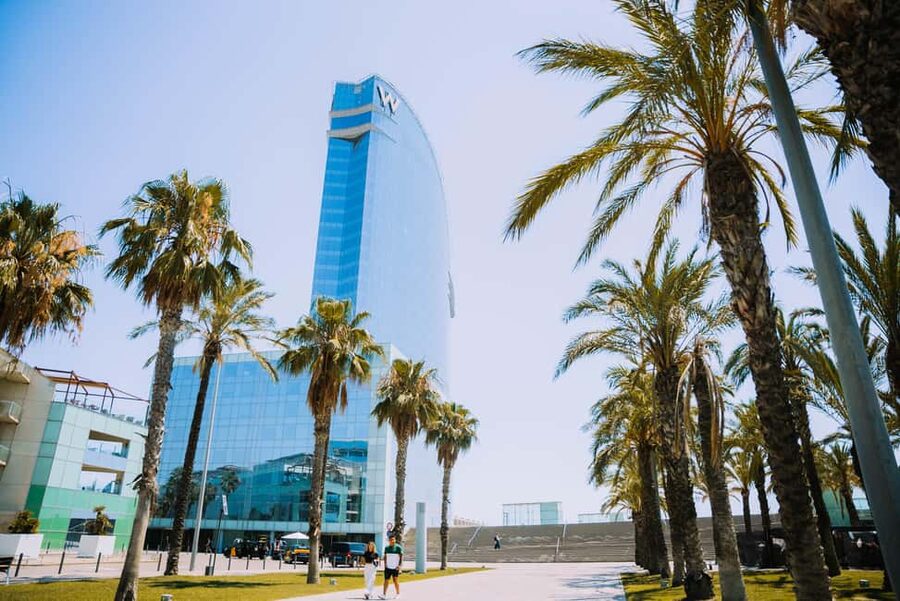 Barcelona: Bus Nàutic with tapas tasting - Key points to know before booking