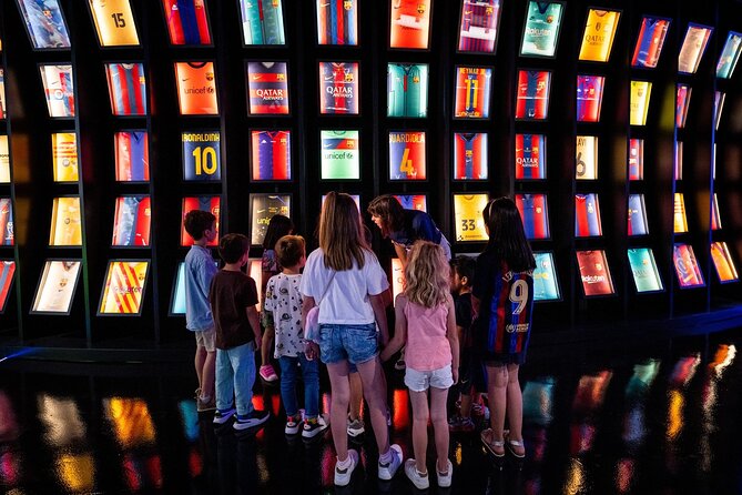 Barcelona City Hop On Hop Off and FC Barcelona Immersive Tour - Should you book it?