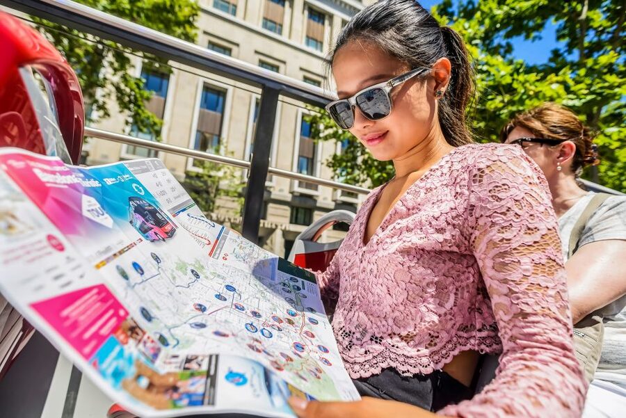 Barcelona: City Sightseeing Hop-On Hop-Off Bus Tour - Why the bus works well in a spread-out city