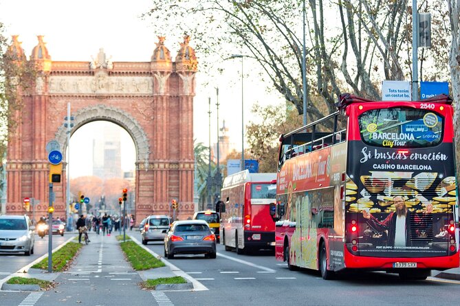 Barcelona City Tour Hop-On Hop-Off with Optional Boat - What the price gives you, and where value slips