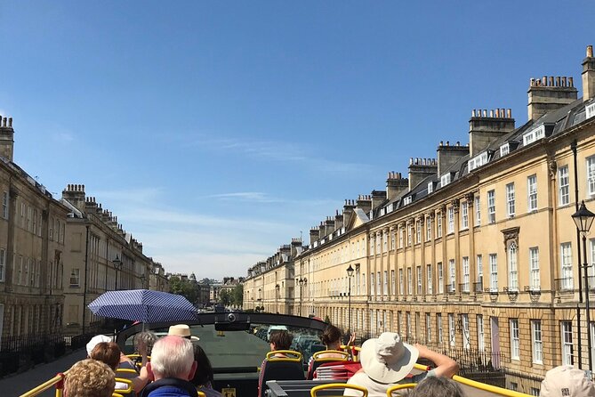 Bath Hop on with Jane Austen 2-Day bus and walking tour - Pulteney Bridge and the River Avon