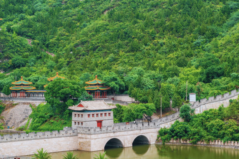 Beijing: Huanghuacheng Lakeside Great Wall Bus/Private Tour - Who should book this wall trip