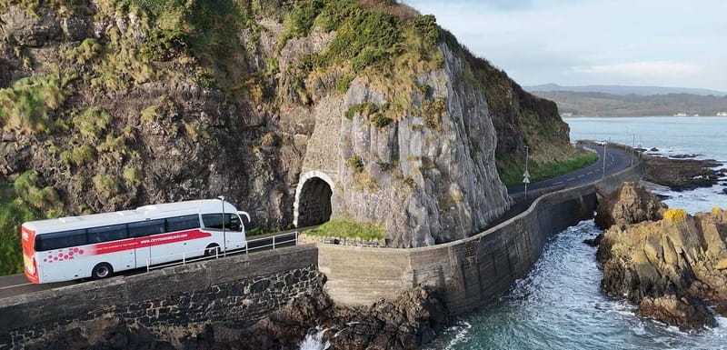 Belfast: Giant's Causeway Tour and 2-Day Open Top-Bus Tour - Key points at a glance