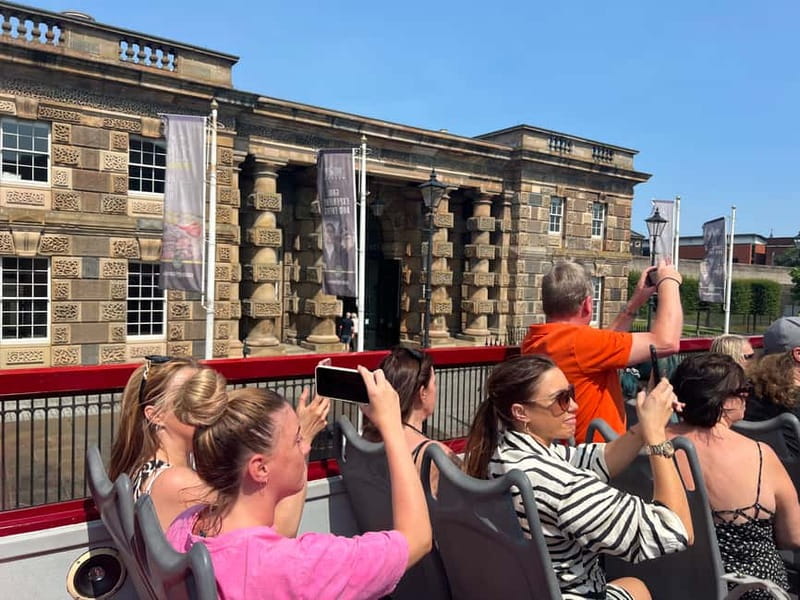 Belfast: Hop-on Hop-off Bus Tour With Live Guides - SSE Arena and the Titanic Quarter