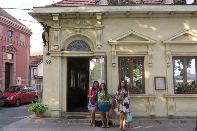 BELGRADE BUS AND WALKING TOUR, Experience daily life - Starting at 9:00 am in Belgrade