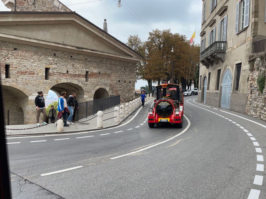 Bergamo: City Highlights Minibus or Train - Key points at a glance