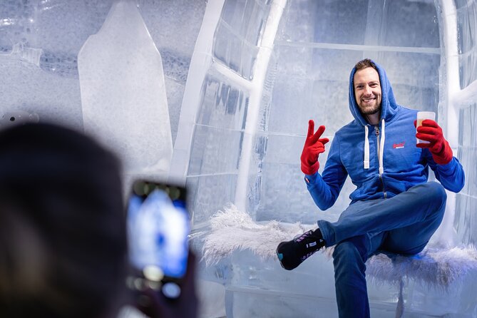 Berlin Combo: Hop-On-Hop-Off Bus and Icebar Ticket - The bus route: a useful first look at Berlin