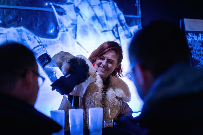 Berlin Combo: Hop-On-Hop-Off Bus and Icebar Ticket - Stops 9 and 10: Karl-Liebknecht-Straße and Unter den Linden