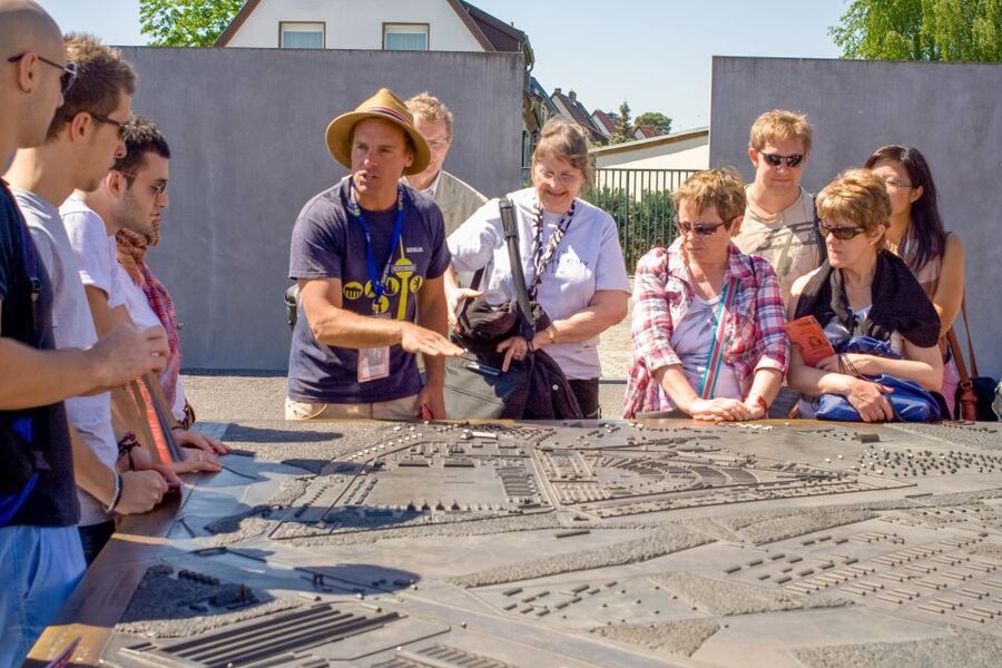Berlin: English Bus Tour to Sachsenhausen Concentration Camp - Why Sachsenhausen belongs on a Berlin itinerary