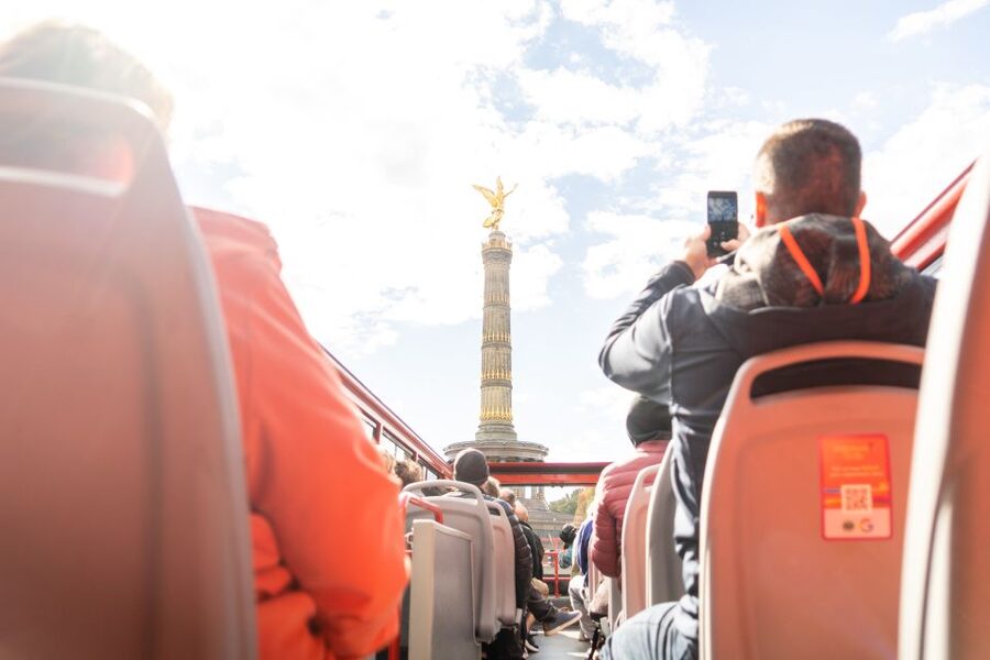 Berlin: Hop-On-Hop-Off Bus with Boat Cruise Option - East Side Gallery and Berlin’s divided past