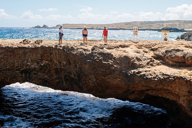 Best of Aruba by Bus - Natural Bridge shows Aruba’s rough north coast