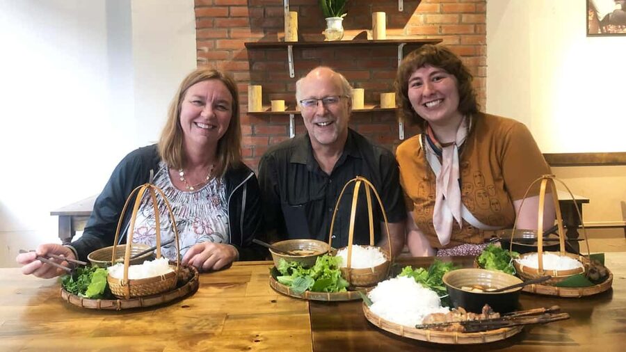 Best Of Hanoi City Tour With Incense Village-Small Group Bus - What the limousine bus adds to a long day