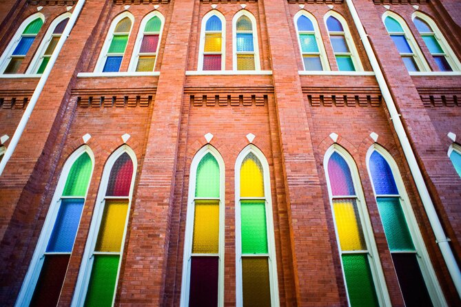 Best of Nashville City Sightseeing Tour on Double Decker Bus - Is $34.95 a fair price for one hour?