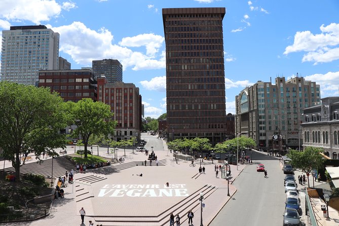 Best of Quebec City: Panoramic Bus Tour with Local Guide - The Plains of Abraham and the 1759 battle