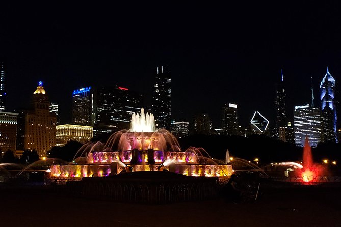 Big Bus Chicago: Hop-On Hop-Off Sightseeing Tour, 24/48/72hr Pass - The Magnificent Mile and Water Tower