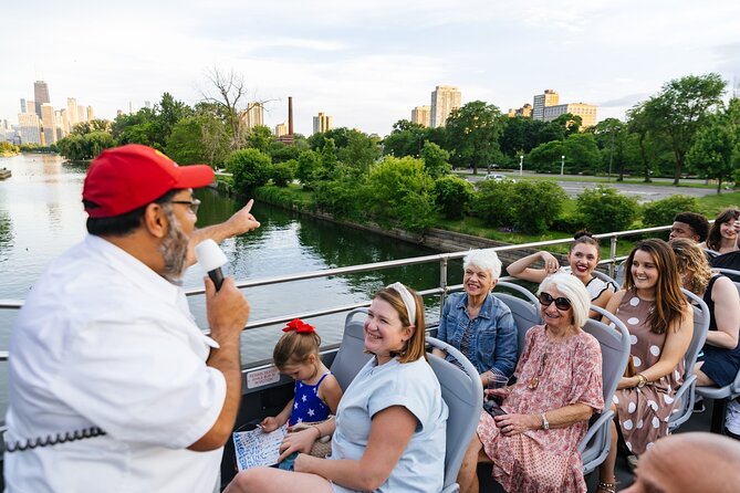 Big Bus Chicago: Sunset Tour by Open-Top Bus with Live Guide - Meeting point details and timing