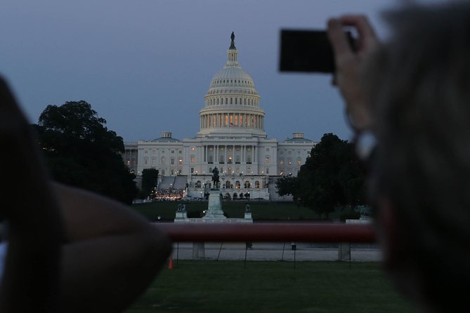 Big Bus DC: Monuments & Memorials Night Tour by Open-top Bus - Weather, comfort, and photography