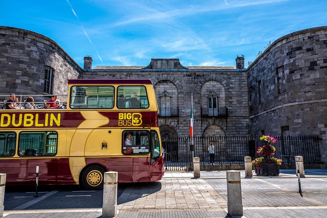 Big Bus Dublin Hop-on, Hop-off Sightseeing Tour with Live Guide - What this Dublin bus tour is really good at