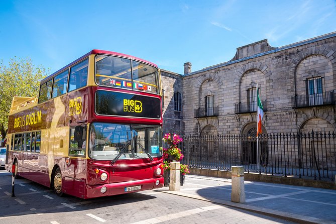Big Bus Dublin Hop-on, Hop-off Sightseeing Tour with Live Guide - Guinness Storehouse and the western sights