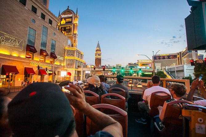 Big Bus Las Vegas: Sightseeing Night Tour by Open-Top Bus - The 8 PM drink option