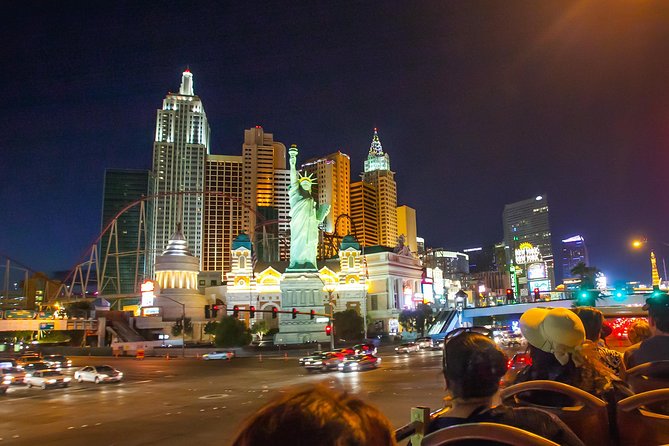Big Bus Las Vegas: Sightseeing Night Tour by Open-Top Bus - The 10:15 PM Late Night Tour and the famous sign