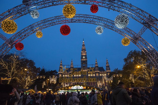 Big Bus Vienna Hop-On Hop-Off Sightseeing Tour - Prater, the Danube, and Vienna’s modern north