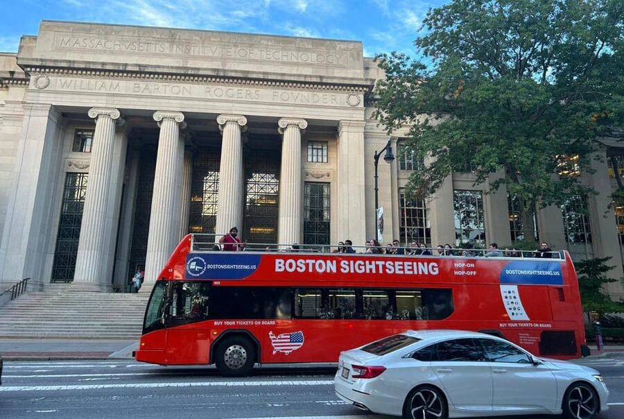 Boston: Hop-On Hop-Off All Day Boston Sightseeing Tour - Stop 3: Downtown Boston, burial grounds, and the Theater District