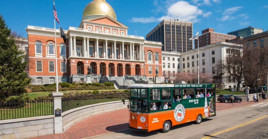 Boston: Hop-on Hop-off Old Town Trolley Tour - Key points to know before you ride