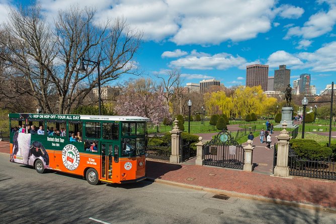 Boston Hop-On Hop-Off Trolley Tour with 13 Stops - Timing, vehicles, and winter conditions