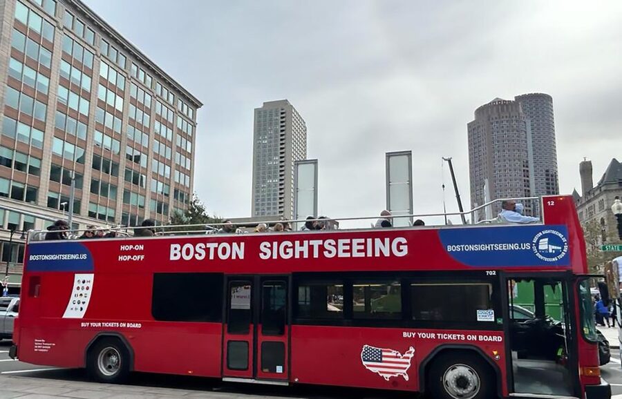 Boston Sightseeing: Single Ride Pass With Double-Decker Bus - Stop 4: Cheers Pub and a pop-culture pause
